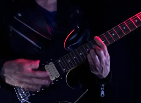 Elektro Gitar Öğrenmek Zor mu?